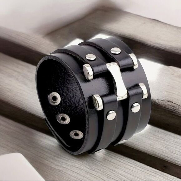 Men’s Accessories l Brown or Black Leather Bracelet, Wristband l Adjustable New - Picture 6 of 9